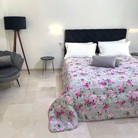 Augustea Bed and Breakfast Sannicandro di Bari Buitenkant foto