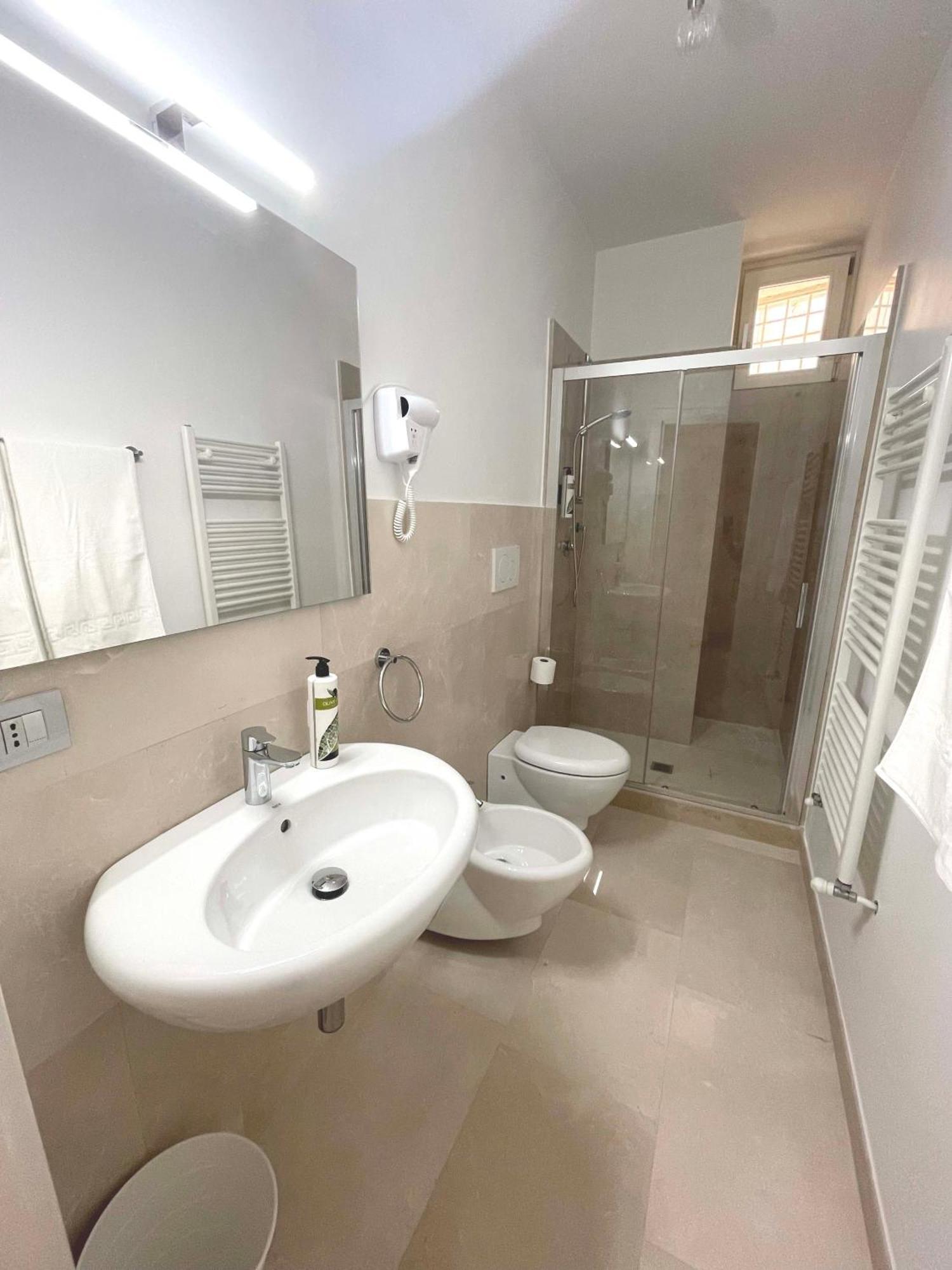 Augustea Bed and Breakfast Sannicandro di Bari Buitenkant foto