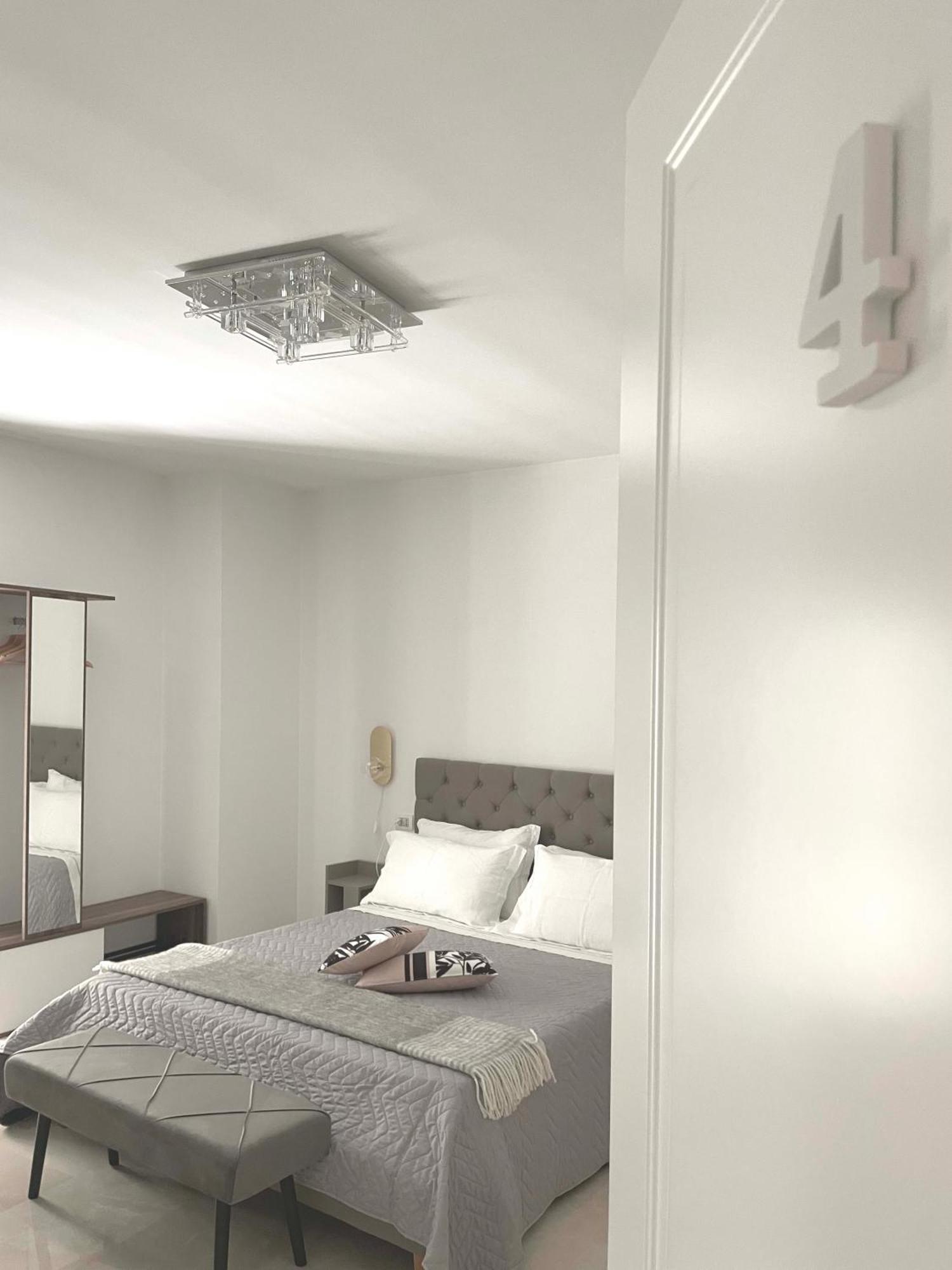 Augustea Bed and Breakfast Sannicandro di Bari Buitenkant foto