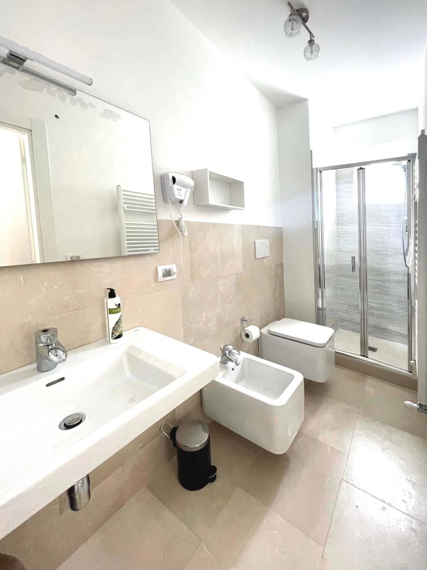 Augustea Bed and Breakfast Sannicandro di Bari Buitenkant foto