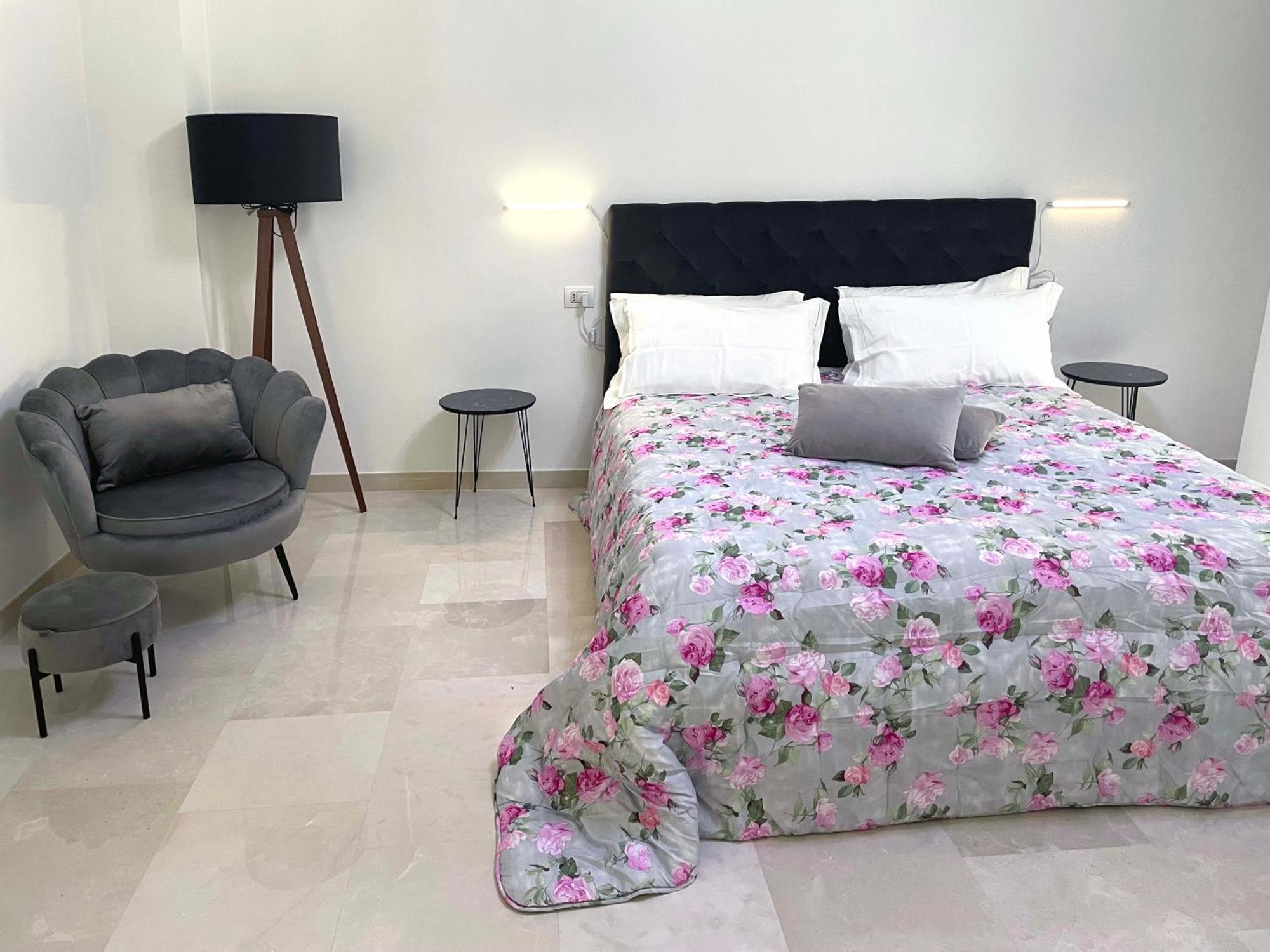 Augustea Bed and Breakfast Sannicandro di Bari Buitenkant foto