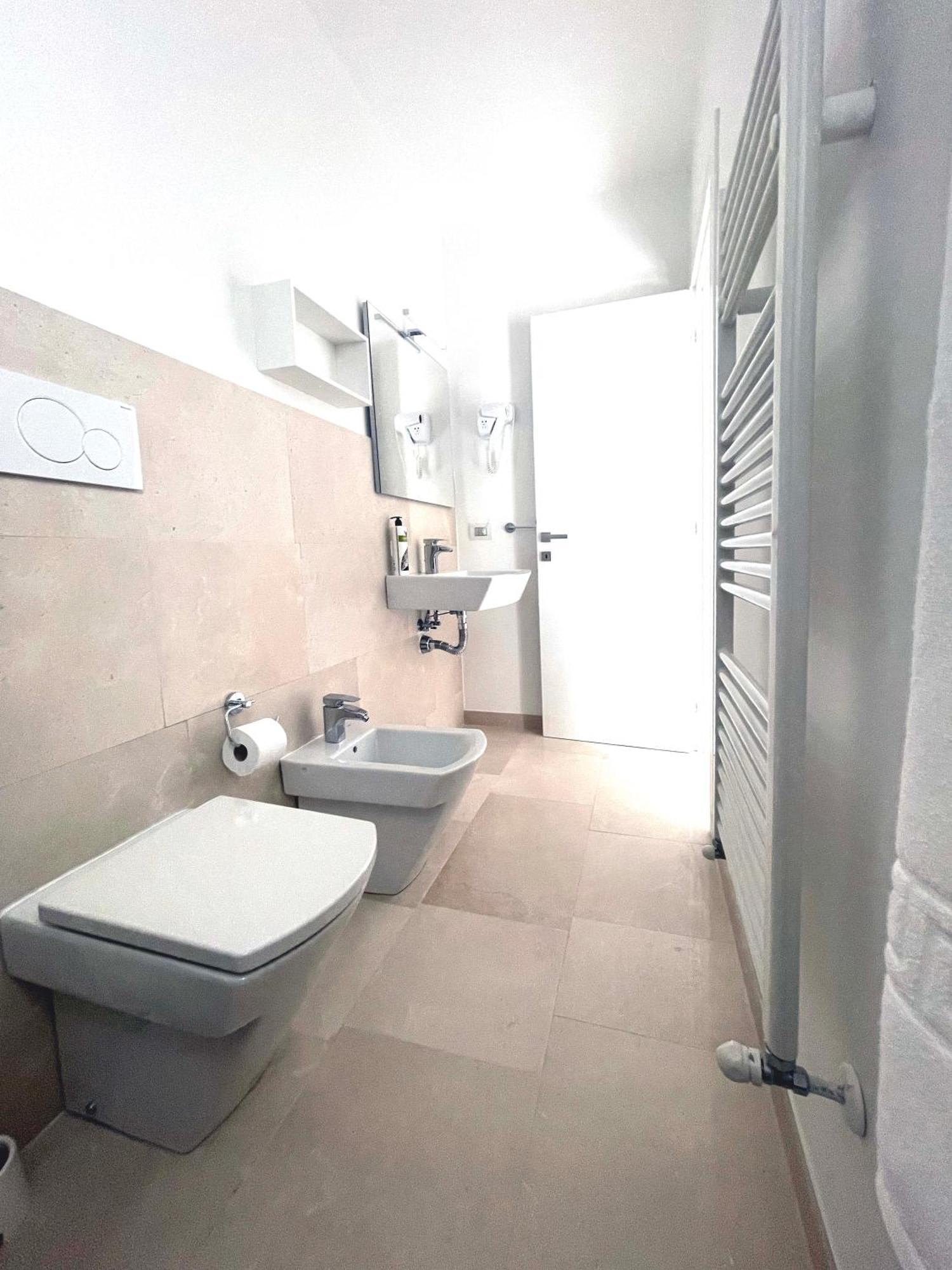 Augustea Bed and Breakfast Sannicandro di Bari Buitenkant foto